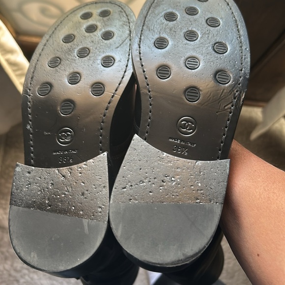 CHANEL Shiny Calfskin Lace Up Combat Boots 38.5 Black - Picture 15 of 15